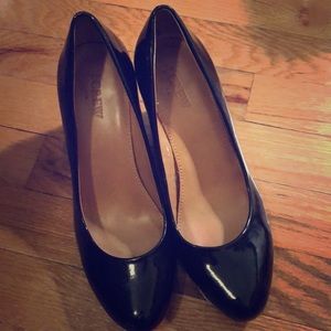 J Crew Black Patent Leather Wedges